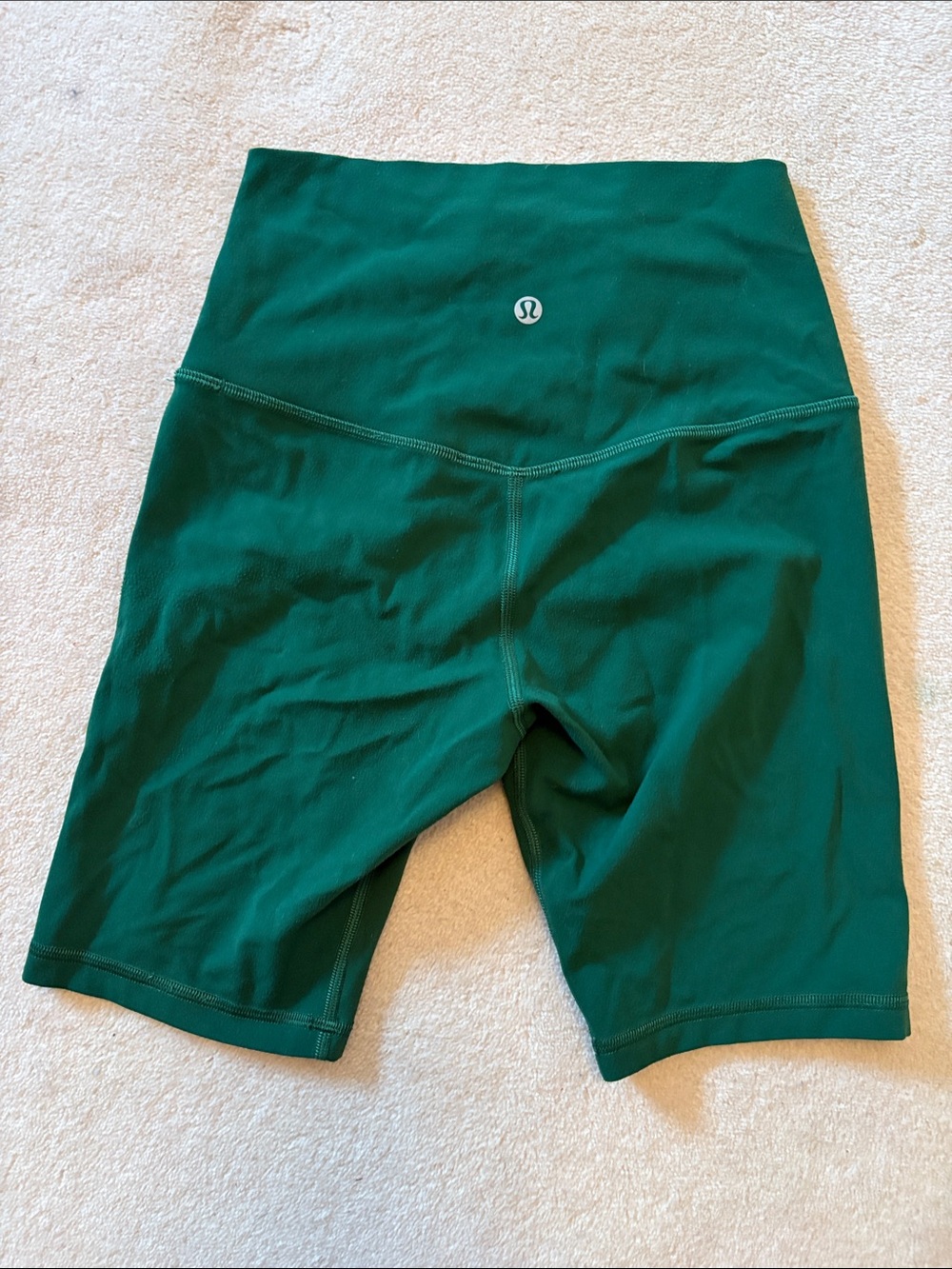 LULULEMON ALIGN™ HIGH-RISE SHORT 8" Size 4